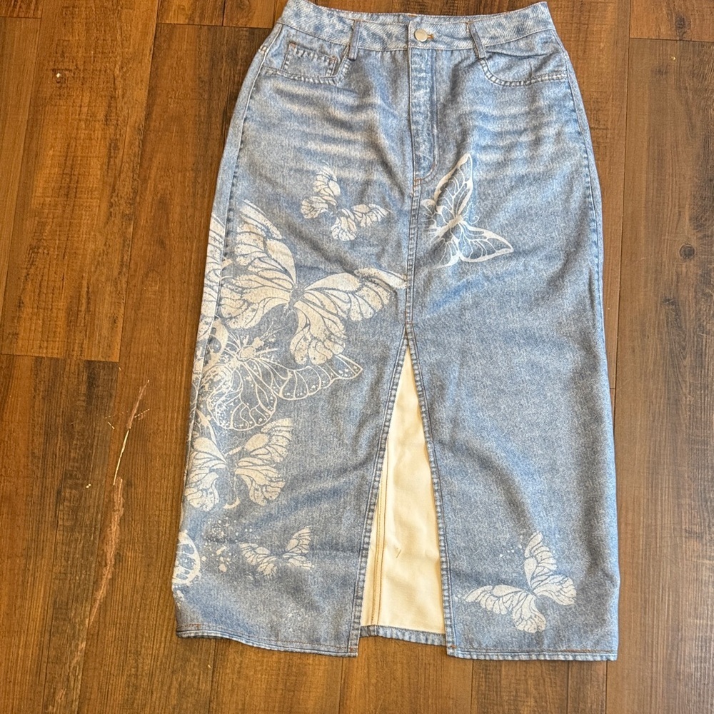❤️Butterfly Print Denim Skirt - Picture 12 of 13